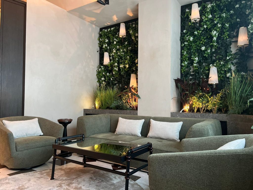 Scarpetta Cigar Lounge